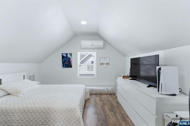 178 Cypress Avenue, Bogota, NJ 07603