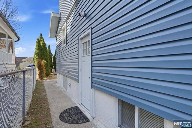 178 Cypress Avenue, Bogota, NJ 07603