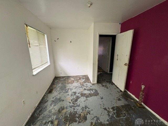 858 N Upland Avenue, Dayton, OH 45402