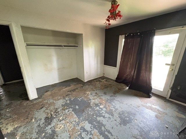 858 N Upland Avenue, Dayton, OH 45402