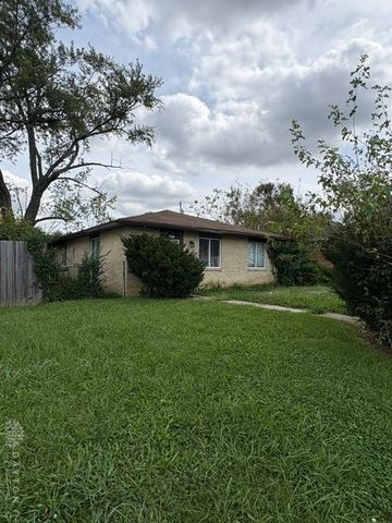 858 N Upland Avenue, Dayton, OH 45402