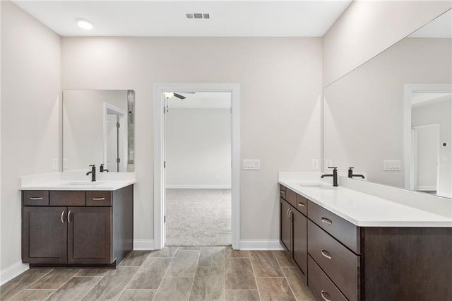 675 Crest Line Trail, Powder Springs, GA 30127