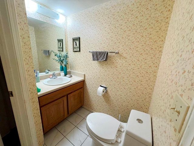 10 Spring River Lane, Cherokee Village, AR 72529