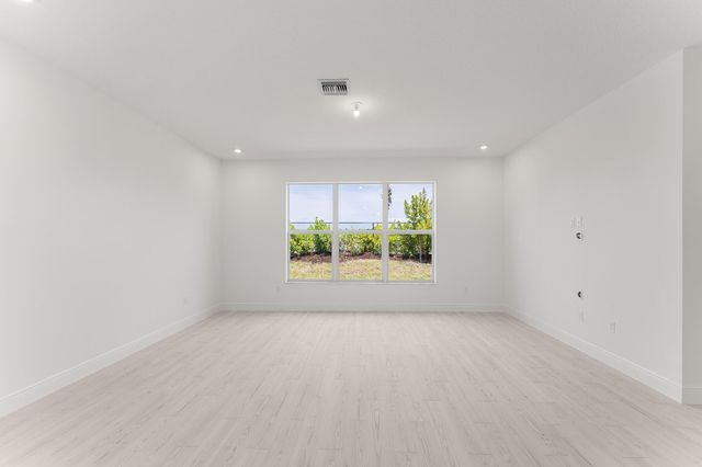 3505 NW Solange Court, Jensen Beach, FL 34957