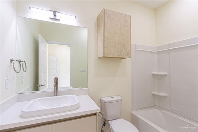 1300 N Aryana Avenue, Edinburg, TX 78541