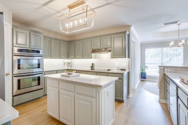 270 Bluff View Court, Aledo, TX 76008