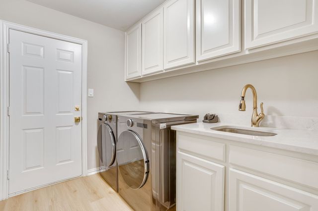 270 Bluff View Court, Aledo, TX 76008