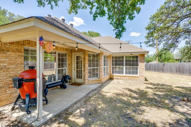 270 Bluff View Court, Aledo, TX 76008