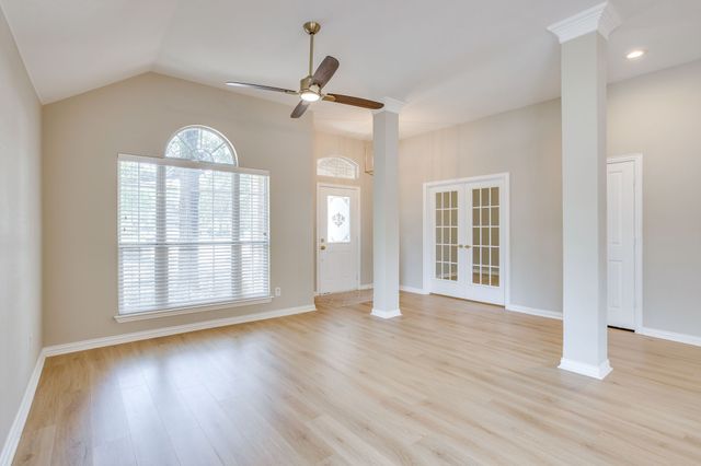 270 Bluff View Court, Aledo, TX 76008