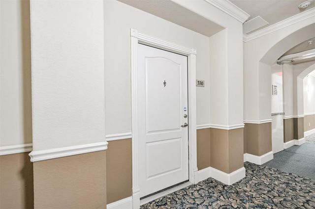 1711 Old Spanish Trail 330, Houston, TX 77054