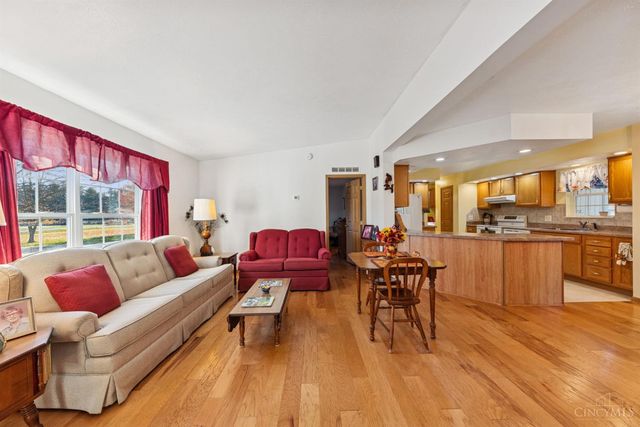 1689 Eckmansville Road, Liberty Twp, OH 45693