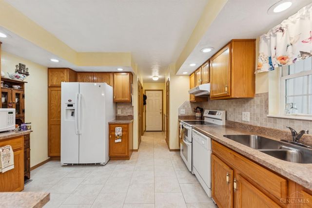 1689 Eckmansville Road, Liberty Twp, OH 45693