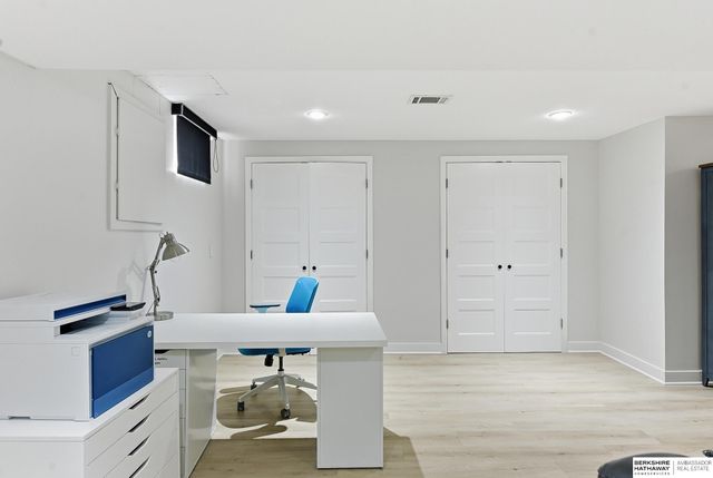 1506 S 118th Street, Omaha, NE 68144