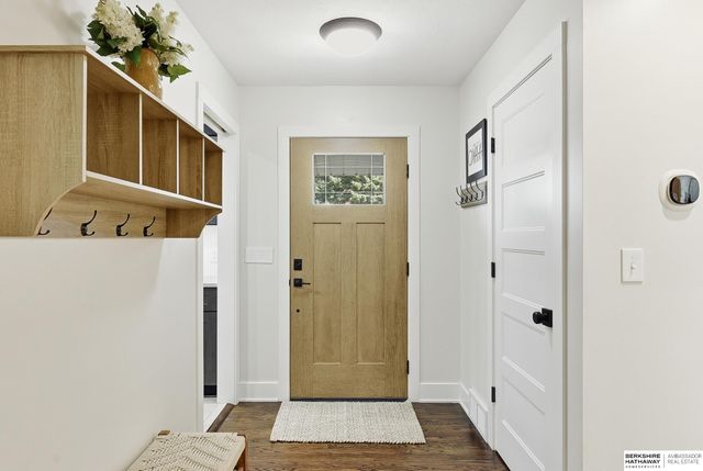 1506 S 118th Street, Omaha, NE 68144