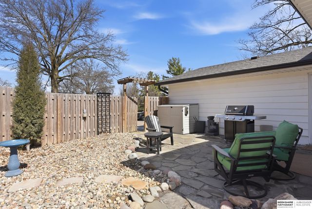 1506 S 118th Street, Omaha, NE 68144