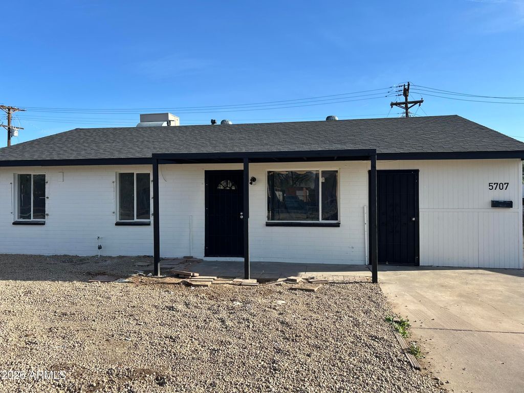 5707 N 64TH Drive, Glendale, AZ 85301 — photo 2