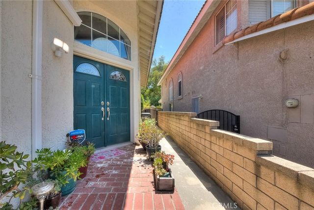 2273 Creekwood, Chino Hills, CA 91709