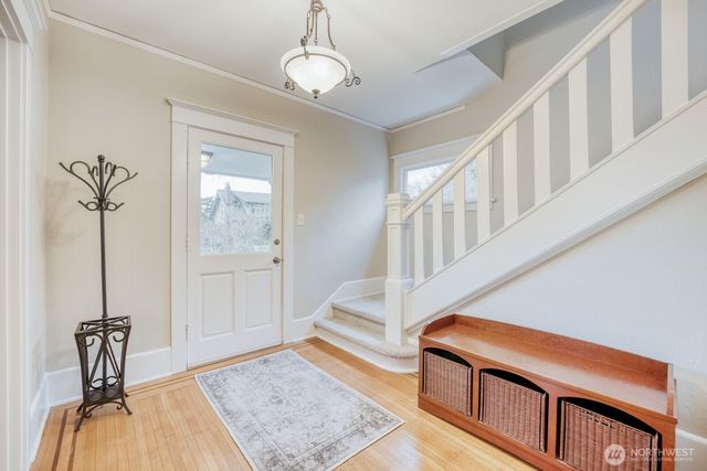 2830 33rd Avenue S, Seattle, WA 98144