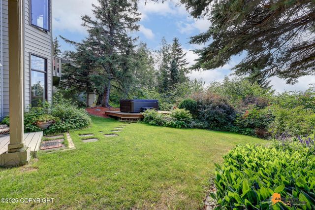 18722 Guillemot Circle, Anchorage, AK 99516