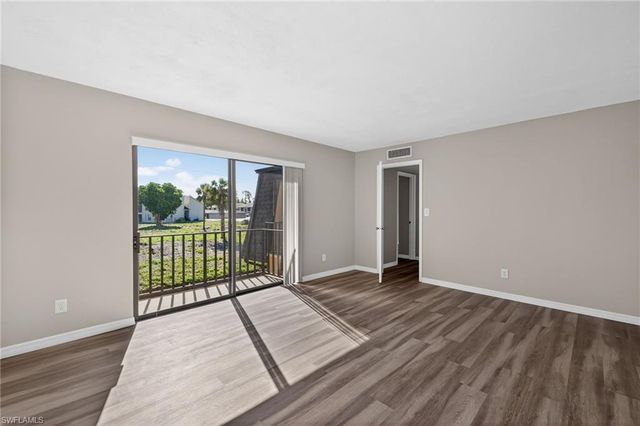 5576 Malt DR 4, Fort Myers, FL 33907