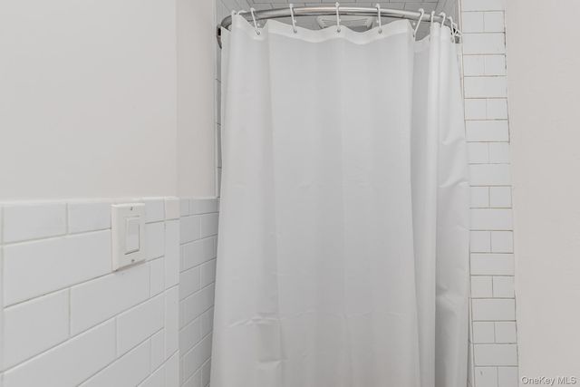 2234 Kingsland Avenue, Bronx, NY 10469