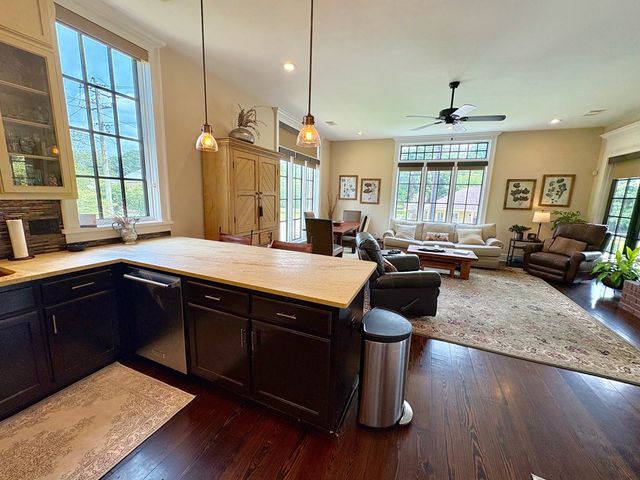 601 2nd Avenue, Columbus, GA 31901