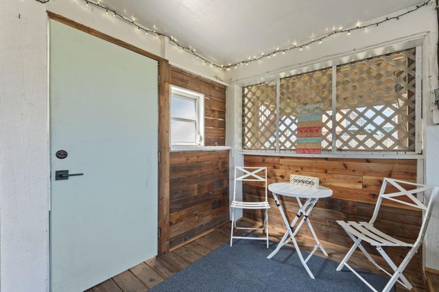 4021 Las Palmas Street, Galveston, TX 77554