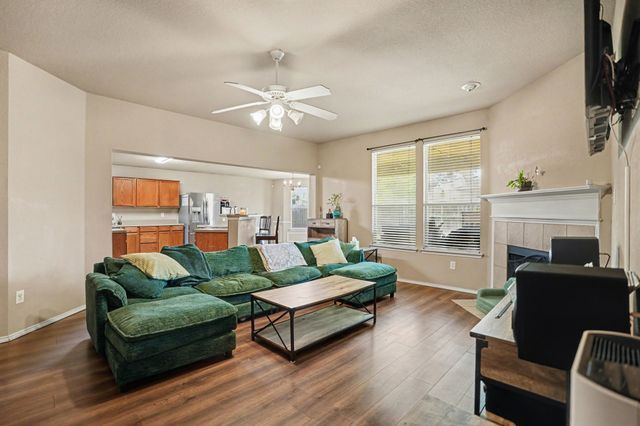 3421 Oxford Street, Midlothian, TX 76065