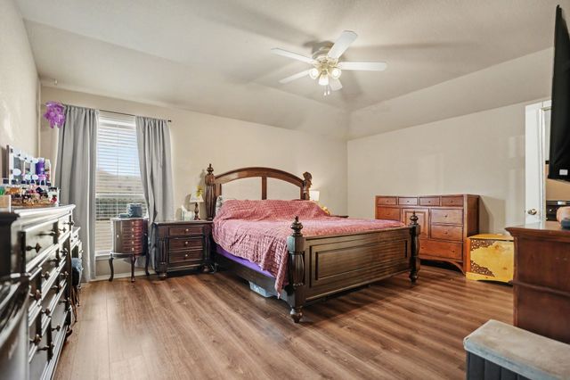 3421 Oxford Street, Midlothian, TX 76065