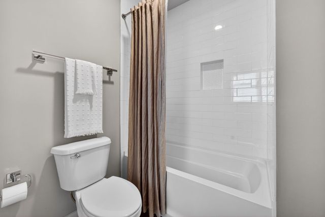 998 Spruce Ridge Ln, Spring Hill, TN 37174