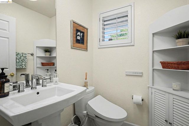 6007 Westside Dr, San Ramon, CA 94583