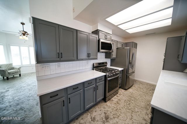 8447 Fernwood Avenue, California City, CA 93505