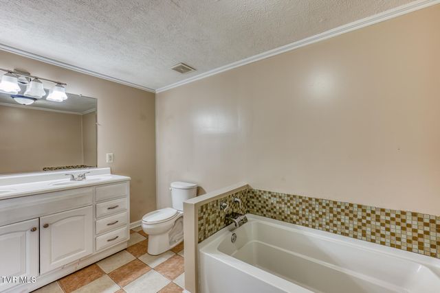 1005 Tennessee Avenue, Bristol, TN 37620