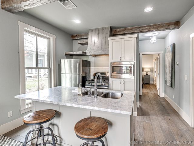 53 Ridgeline Road, Carlton Landing, OK 74432