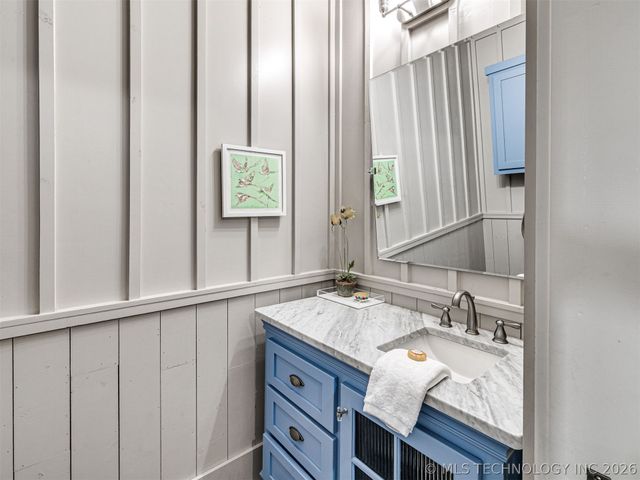 53 Ridgeline Road, Carlton Landing, OK 74432