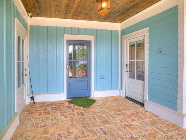 53 Ridgeline Road, Carlton Landing, OK 74432