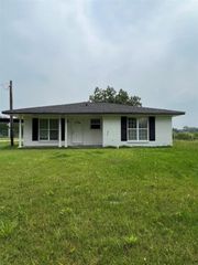 6265 Highway 75 S, Madisonville, TX 77864