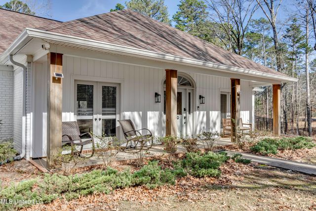 23 Le Bourgeois Drive, Brandon, MS 39047