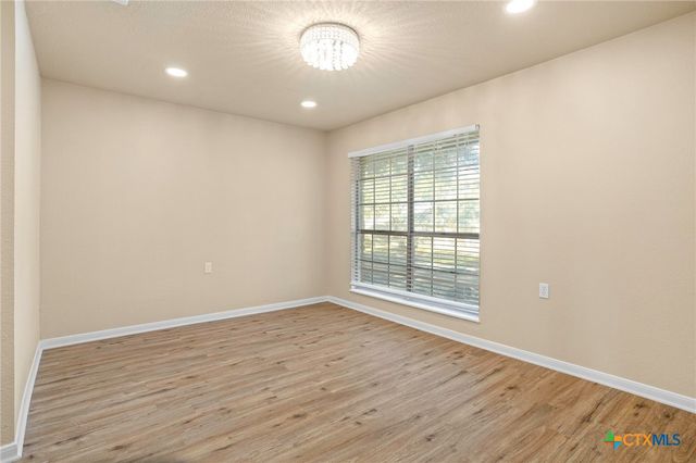 4025 Cypress Court, Schertz, TX 78108