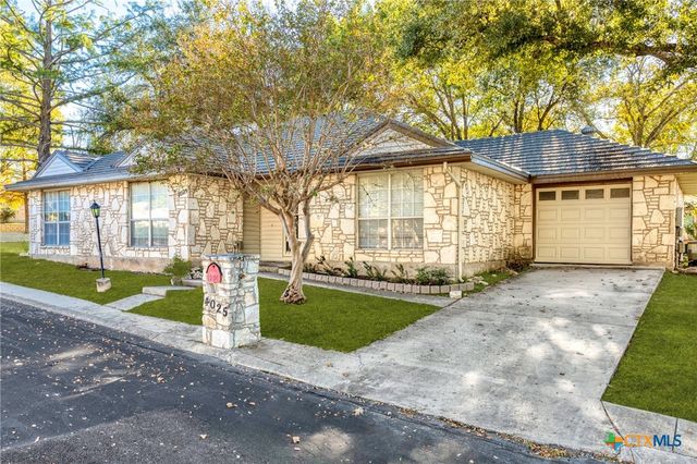 4025 Cypress Court, Schertz, TX 78108