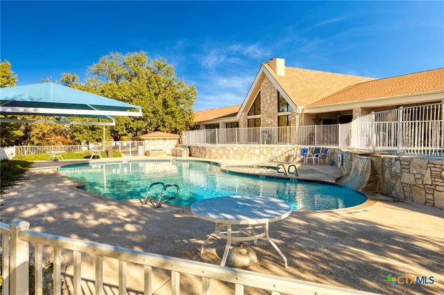 4025 Cypress Court, Schertz, TX 78108