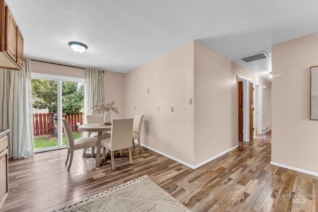 246 Avenida Del Rio Dr, Twin Falls, ID 83301
