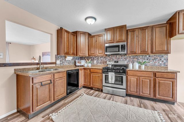 246 Avenida Del Rio Dr, Twin Falls, ID 83301