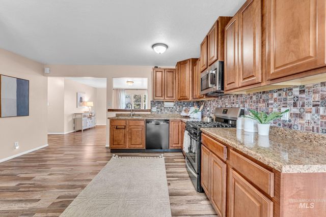 246 Avenida Del Rio Dr, Twin Falls, ID 83301