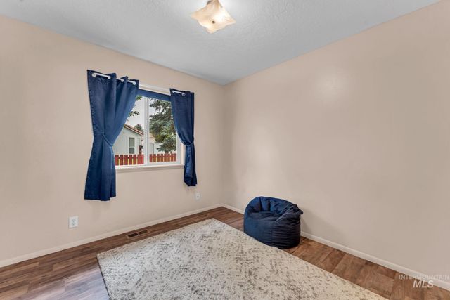 246 Avenida Del Rio Dr, Twin Falls, ID 83301