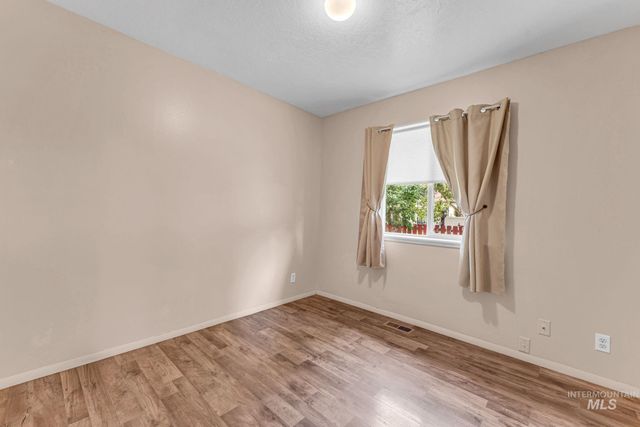 246 Avenida Del Rio Dr, Twin Falls, ID 83301