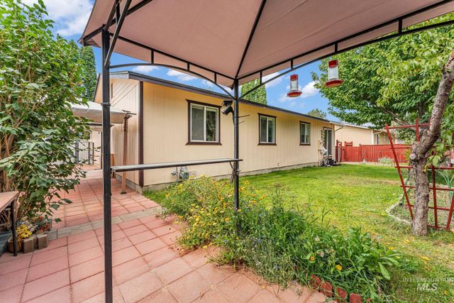 246 Avenida Del Rio Dr, Twin Falls, ID 83301