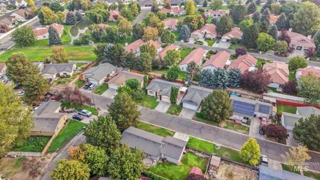 246 Avenida Del Rio Dr, Twin Falls, ID 83301