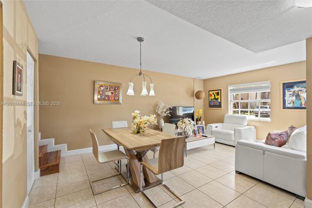 12035 SW 19th Terrace 39, Miami, FL 33175