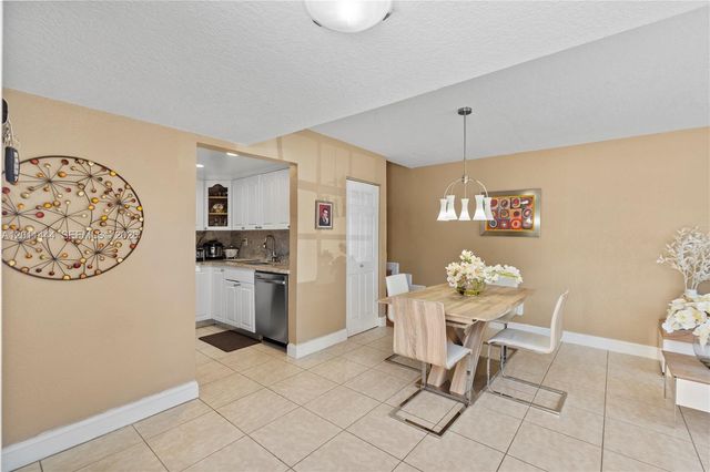 12035 SW 19th Terrace 39, Miami, FL 33175